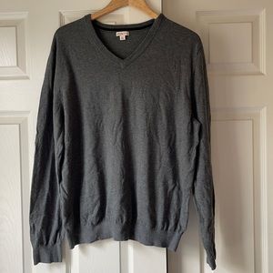 Men’s Cotton V-neck sweater
